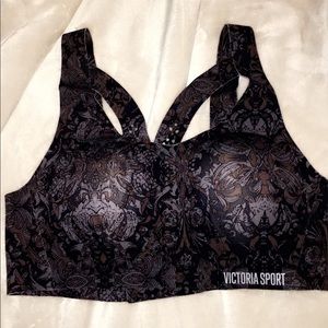 victoria’s secret sports bra